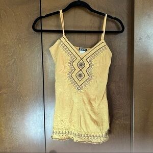 Lily White Crinkled Golden Tank Sz Small.❤️